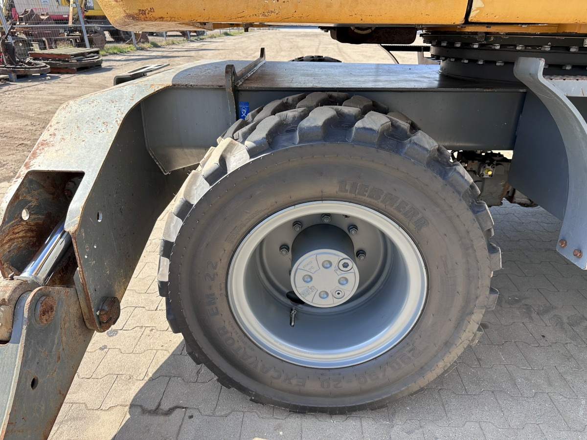 Лизинг на LIEBHERR A 314 All hydr. lines SW 33- 30 Km/h LIEBHERR A 314 All hydr. lines SW 33- 30 Km/h: слика 31