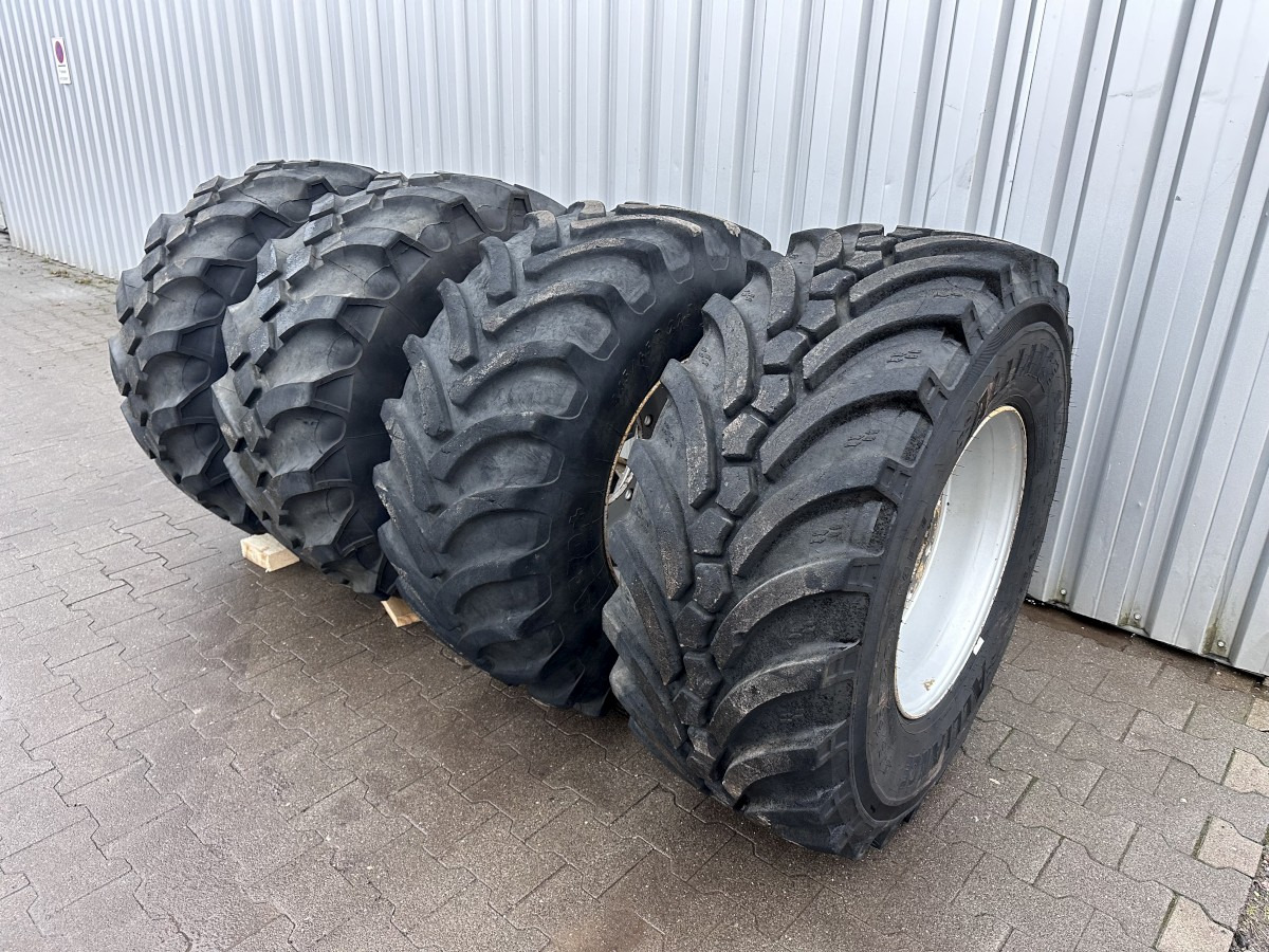 MITAS 445 / 65 R 22.5 Kompletträder - Complet tires - Гума за Багер на тркала: слика 1 MITAS 445 / 65 R 22.5 Kompletträder - Complet tires - Гума за Багер на тркала: слика 1