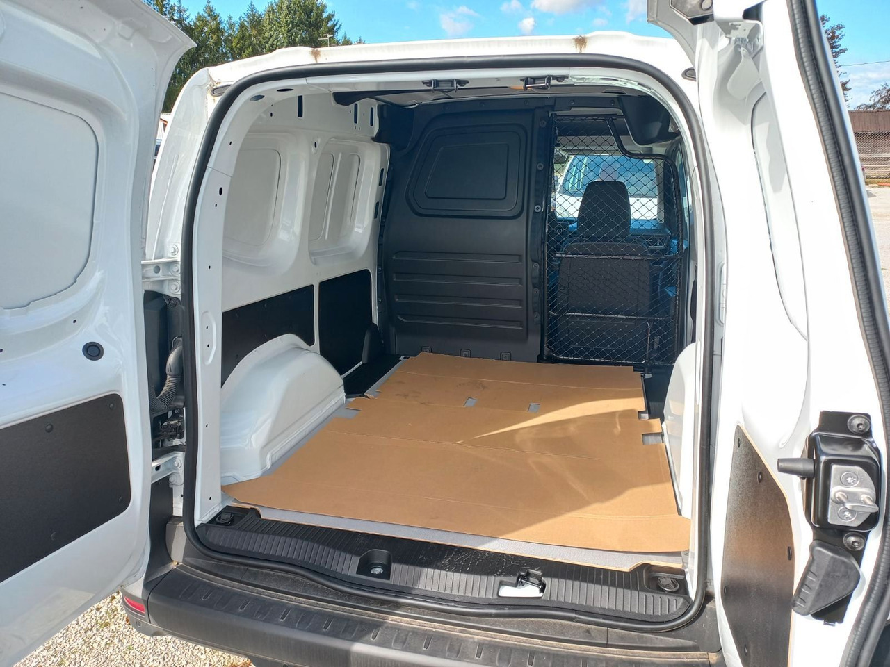 Мало комбе Renault Kangoo Van Comfort Open Sesame 115: слика 7 Мало комбе Renault Kangoo Van Comfort Open Sesame 115: слика 7