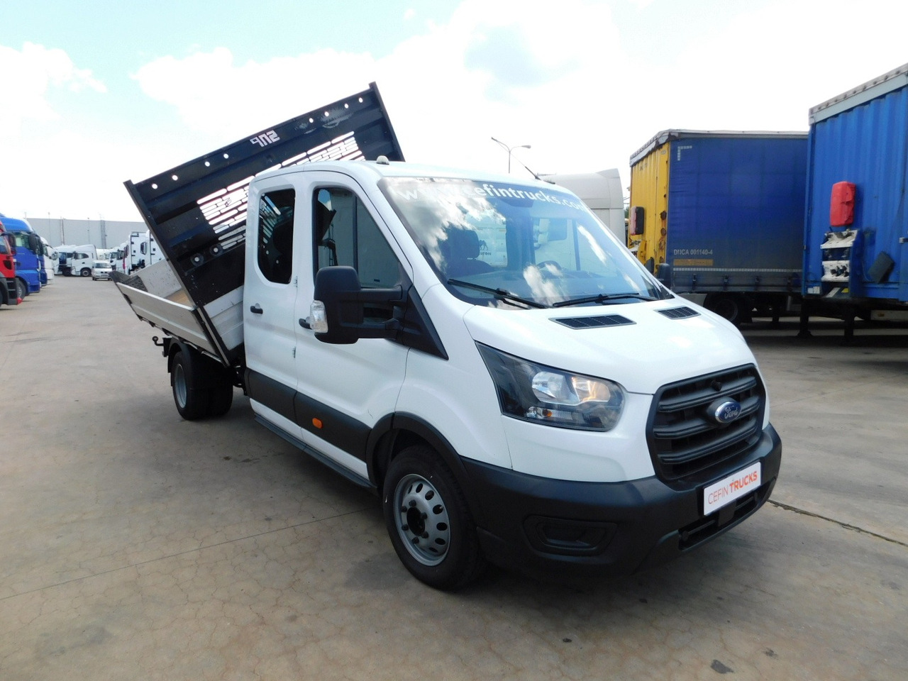 Ford Transit - Комби кипер: слика 2 Ford Transit - Комби кипер: слика 2