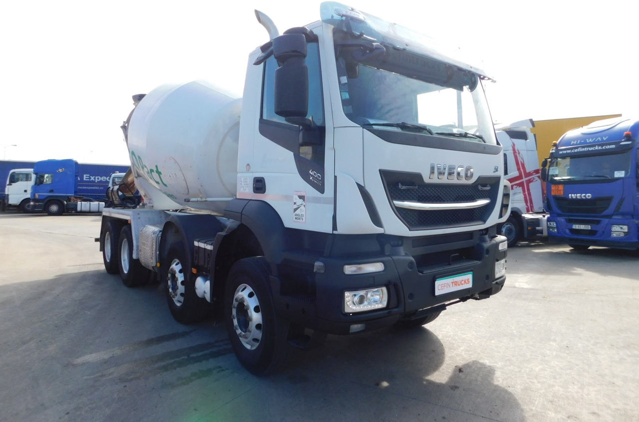 Iveco Ad340x - Камион миксер за бетон: слика 2 Iveco Ad340x - Камион миксер за бетон: слика 2