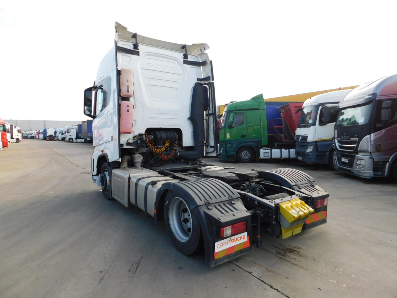 Ford F max ll 4x2 scab e6 12tx2620 - Камион влекач: слика 4 Ford F max ll 4x2 scab e6 12tx2620 - Камион влекач: слика 4