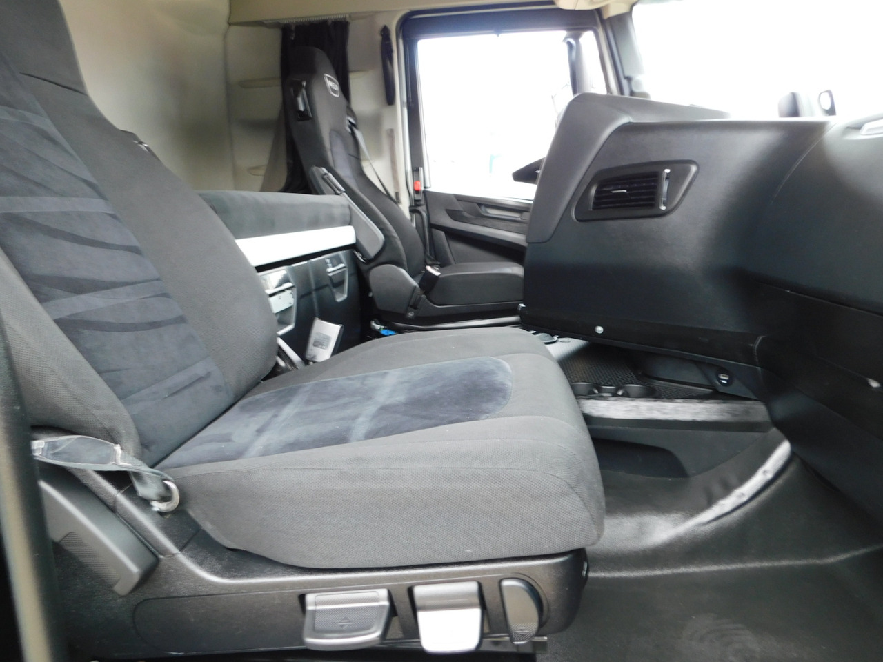 Iveco As440stp - Камион влекач: слика 5 Iveco As440stp - Камион влекач: слика 5