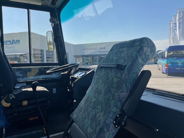 NEOPLAN N316 Ü - Koferenz-, Ausstellungsbus - Wohnmobil - Автобус: слика 5 NEOPLAN N316 Ü - Koferenz-, Ausstellungsbus - Wohnmobil - Автобус: слика 5