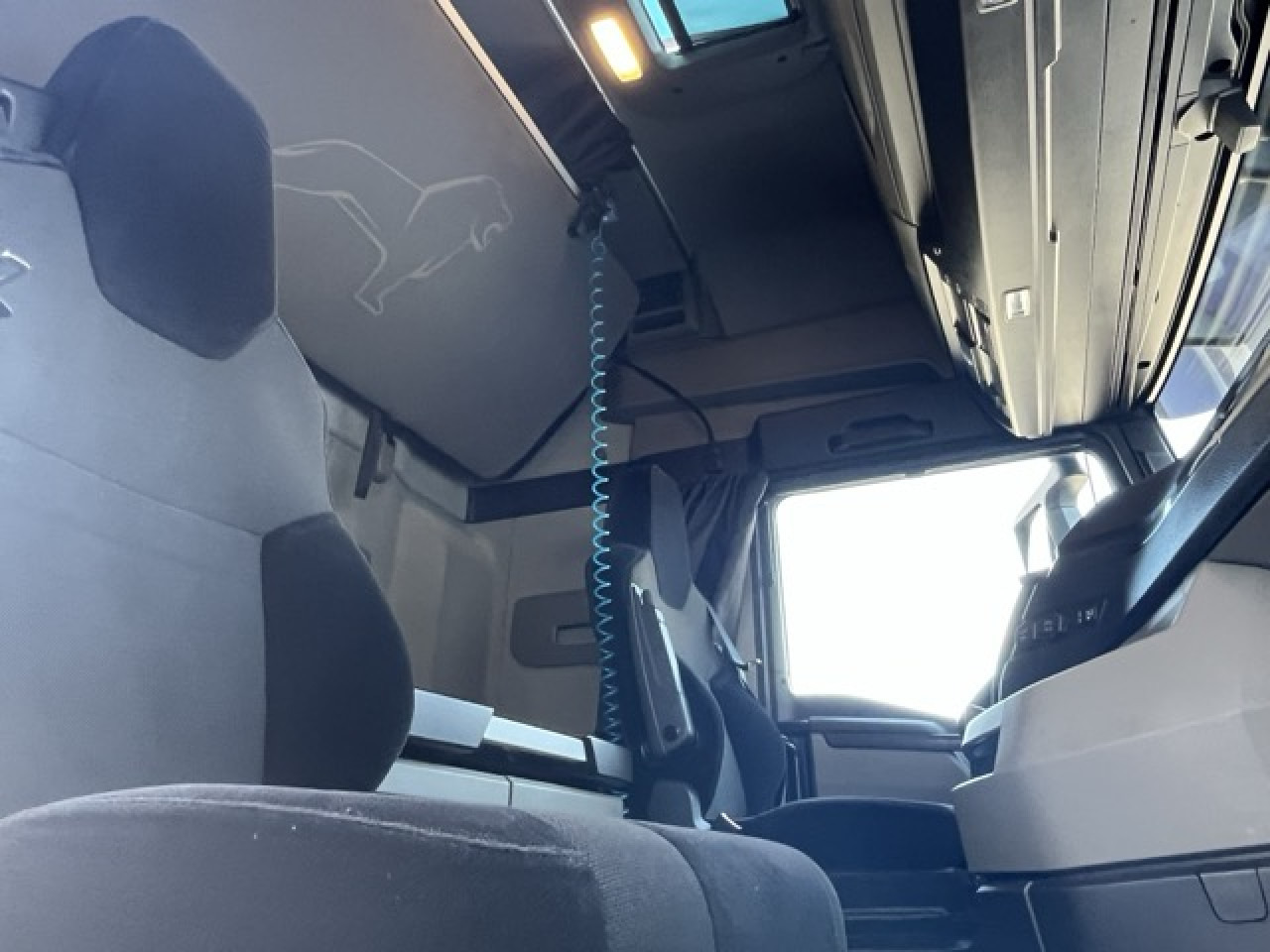 MAN TGX 18.510 4x2 BL SA Euro6 Retarder Klima ZV - Камион влекач: слика 2 MAN TGX 18.510 4x2 BL SA Euro6 Retarder Klima ZV - Камион влекач: слика 2