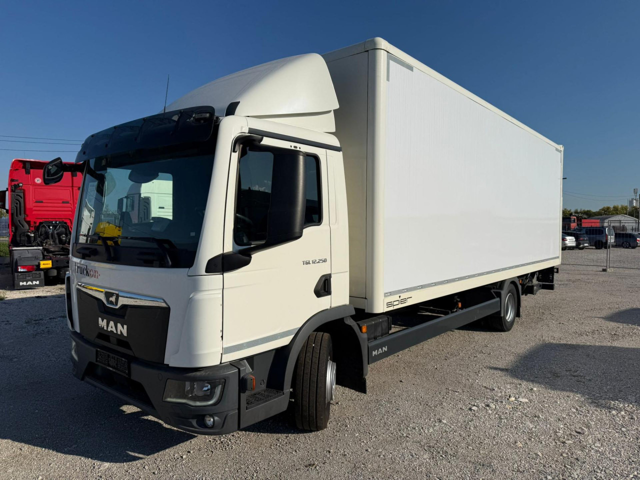 MAN TGL 12.250 4x2 BL Euro6 Klima AHK Luftfeder - Комбе фургон: слика 1 MAN TGL 12.250 4x2 BL Euro6 Klima AHK Luftfeder - Комбе фургон: слика 1