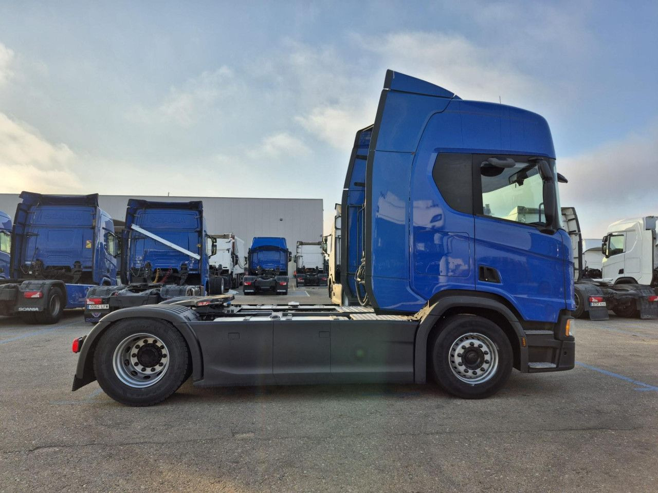 Scania R 450 - Камион влекач: слика 2 Scania R 450 - Камион влекач: слика 2