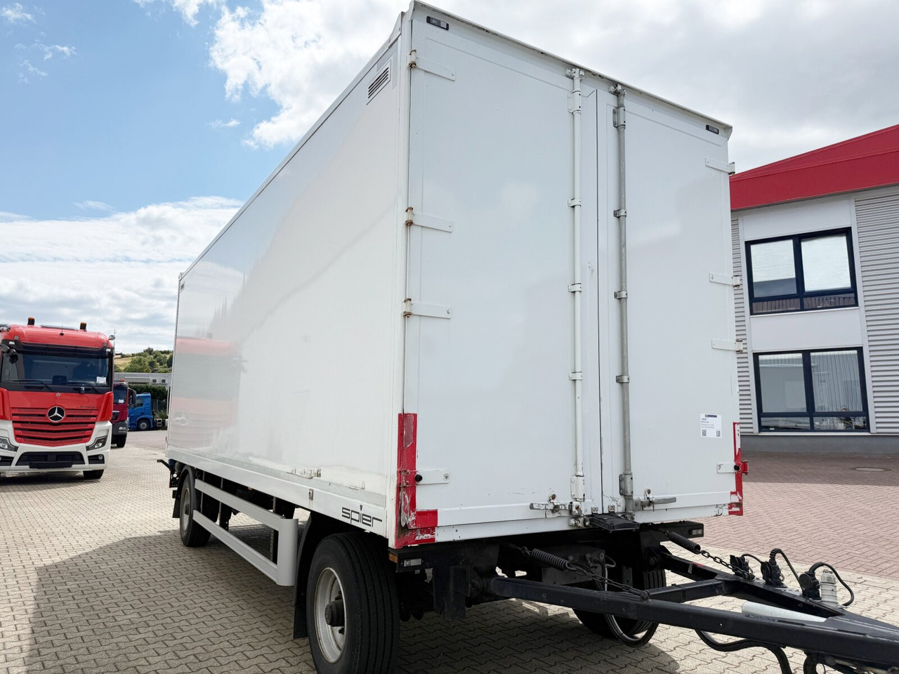 AGL 260 AGL 260 mit LBW MBB - Приколка сандучар: слика 4 AGL 260 AGL 260 mit LBW MBB - Приколка сандучар: слика 4