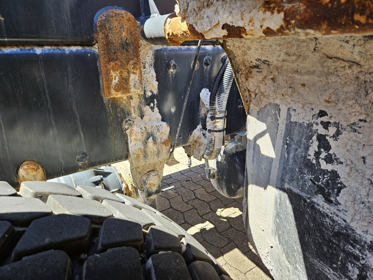 ASTRA HD9 86.50-90 8x6 ASTRA HD9 86.50-90 8x6, Unfallschaden, Cursor 13 - Камион со кабинска шасија: слика 5 ASTRA HD9 86.50-90 8x6 ASTRA HD9 86.50-90 8x6, Unfallschaden, Cursor 13 - Камион со кабинска шасија: слика 5