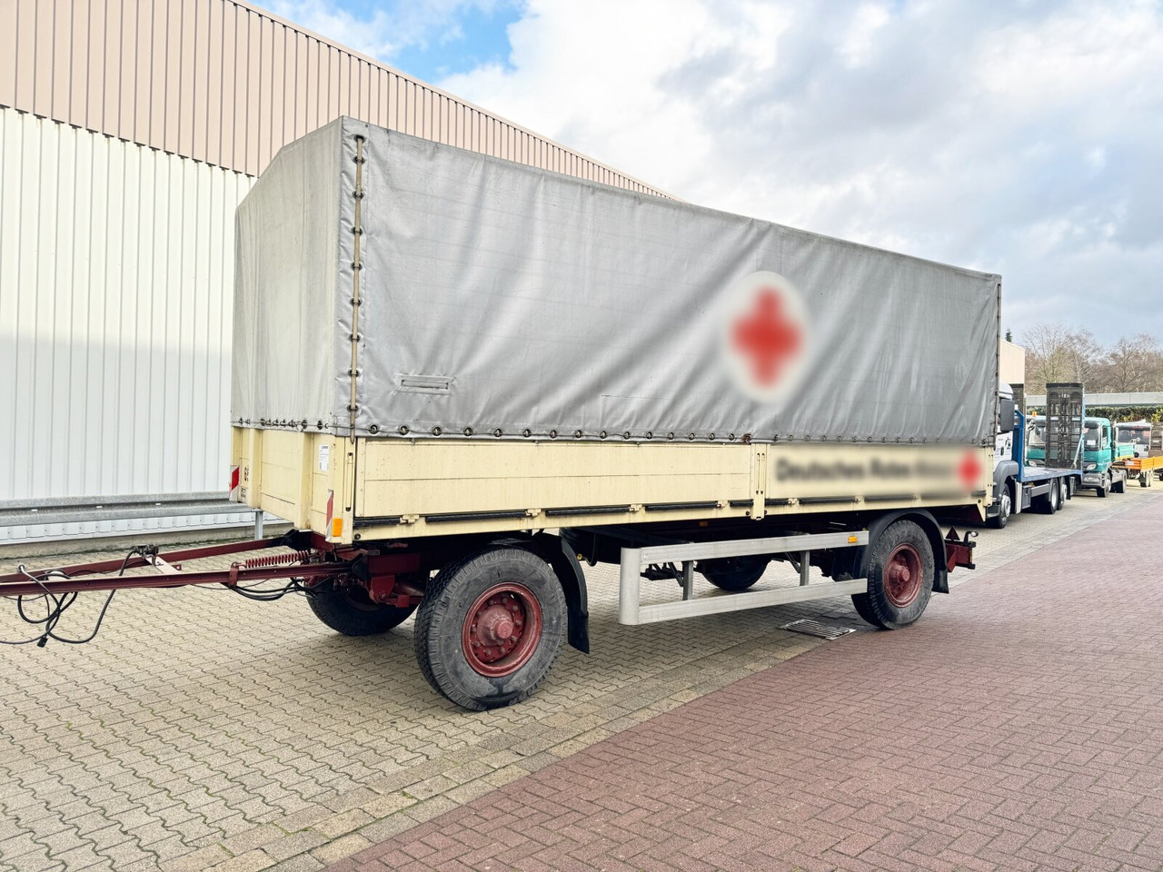 Bauer-Zeppelin Pritschenanhänger Bauer-Zeppelin Pritschenanhänger - Приколка платформа: слика 1 Bauer-Zeppelin Pritschenanhänger Bauer-Zeppelin Pritschenanhänger - Приколка платформа: слика 1