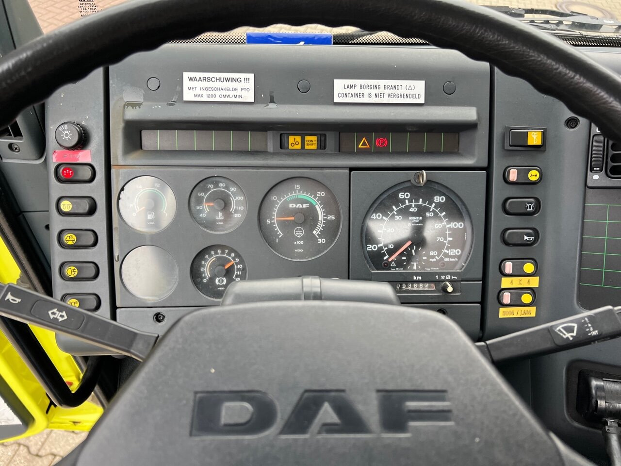 DAF 65.210 4x4 65.210 4x4 - Камион со кука за подигање: слика 5 DAF 65.210 4x4 65.210 4x4 - Камион со кука за подигање: слика 5