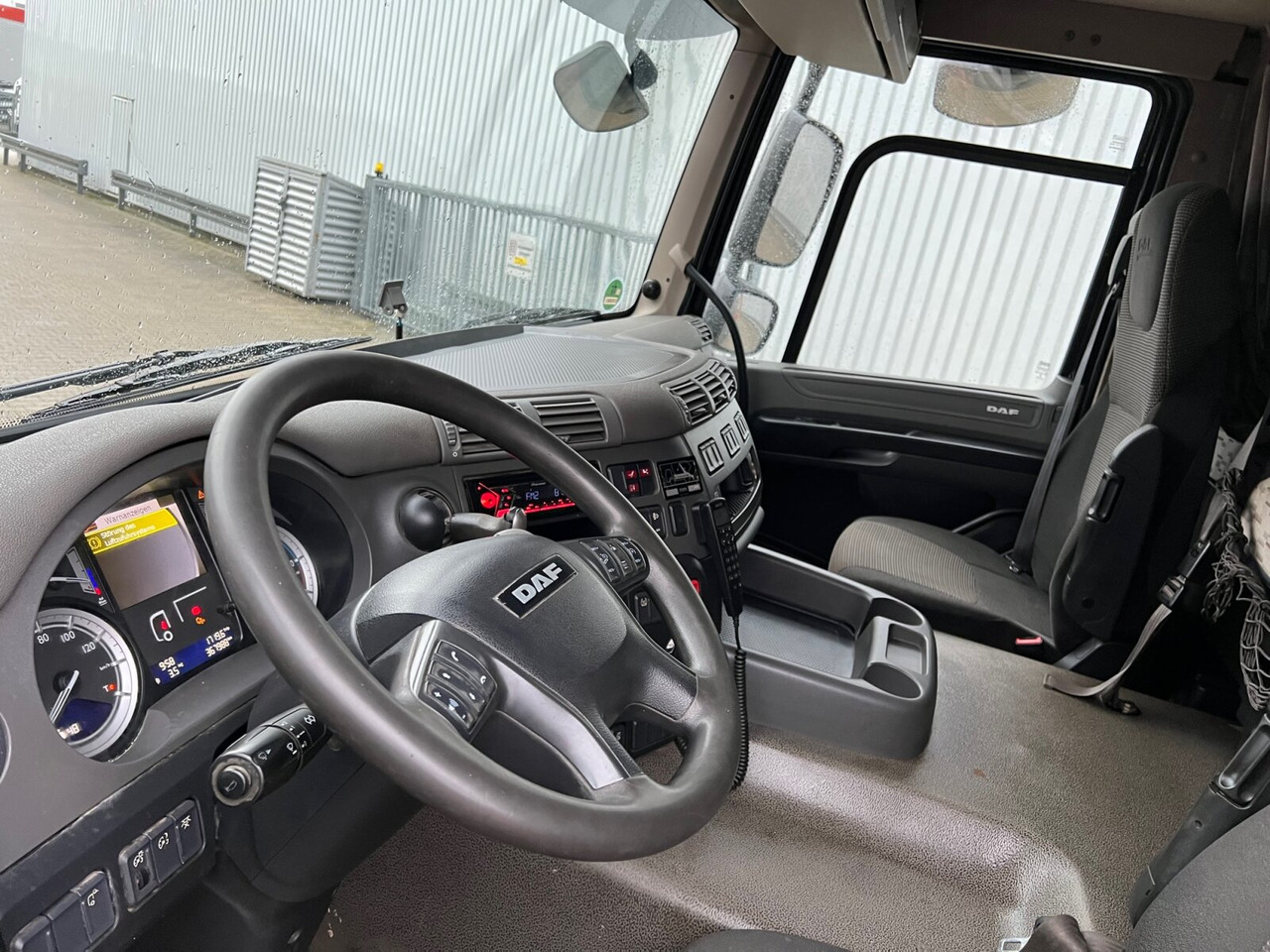 DAF CF 290 4x2 CF 290 4x2, Tele-Absetzer - Камион за подигање контејнери: слика 4 DAF CF 290 4x2 CF 290 4x2, Tele-Absetzer - Камион за подигање контејнери: слика 4