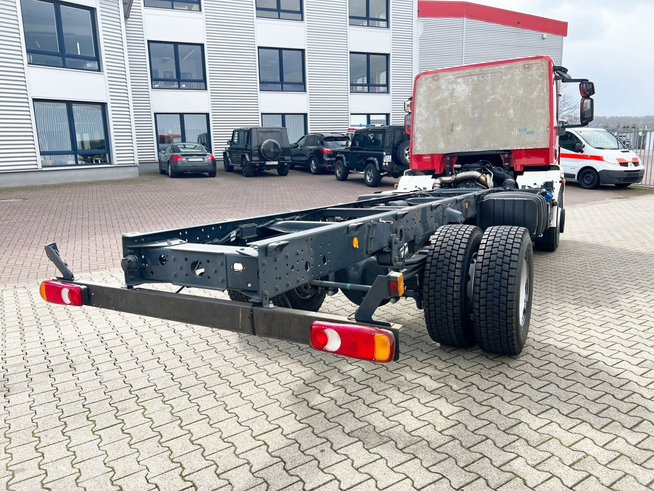 Нов Камион со кабинска шасија EuroCargo ML160E32 4x2 EuroCargo ML160E32 4x2, 5x Vorhanden!: слика 9