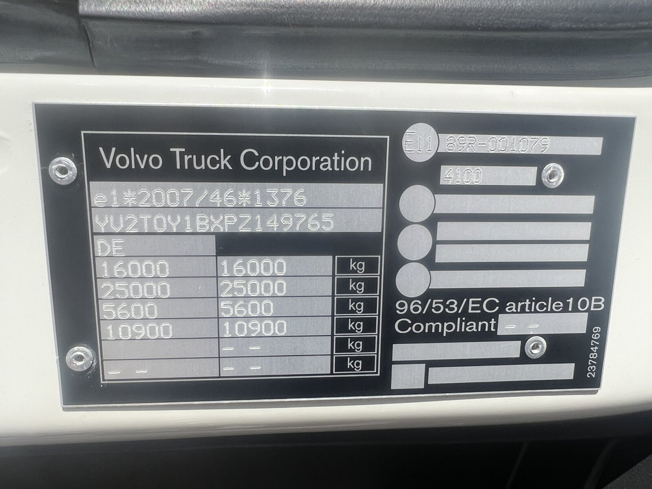 FL 280 4x4 FL 280 4x4, Nebenantrieb - Камион со кабинска шасија: слика 4 FL 280 4x4 FL 280 4x4, Nebenantrieb - Камион со кабинска шасија: слика 4