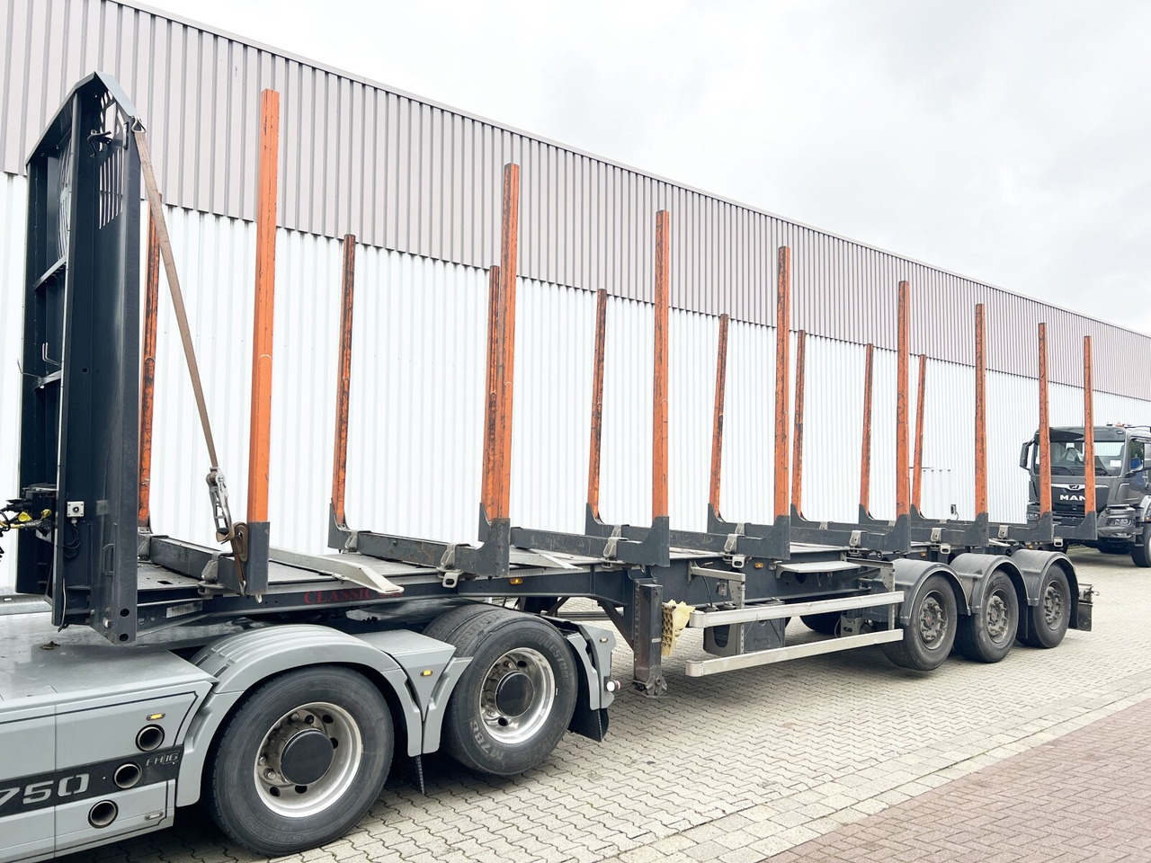 Gsodam 3-Achs Holzauflieger Gsodam 3-Achs Holzauflieger, Liftachse - Полуприколка за дрва: слика 1 Gsodam 3-Achs Holzauflieger Gsodam 3-Achs Holzauflieger, Liftachse - Полуприколка за дрва: слика 1