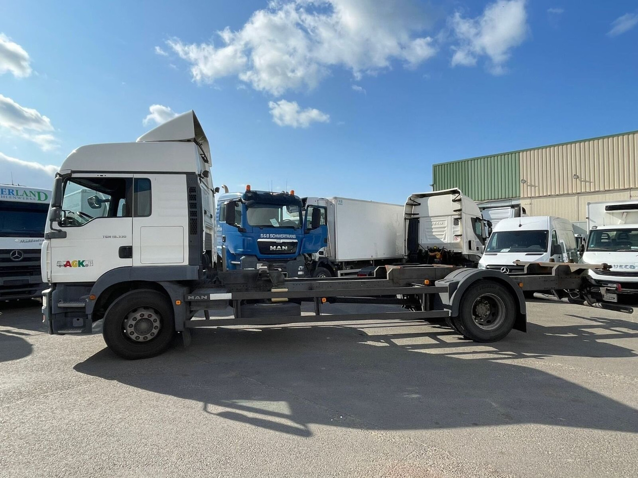 Камион MAN TGM 18.330 4X2 LL TGM 18.330 4X2 LL, Fahrschulausstattung: слика 13