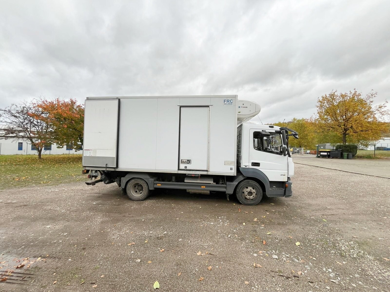 Mercedes-Benz Atego 816 4x2 Atego 816 4x2, Kühlkoffer, Trennwand, ThermoKing, LBW Sörensen - Камион: слика 3 Mercedes-Benz Atego 816 4x2 Atego 816 4x2, Kühlkoffer, Trennwand, ThermoKing, LBW Sörensen - Камион: слика 3