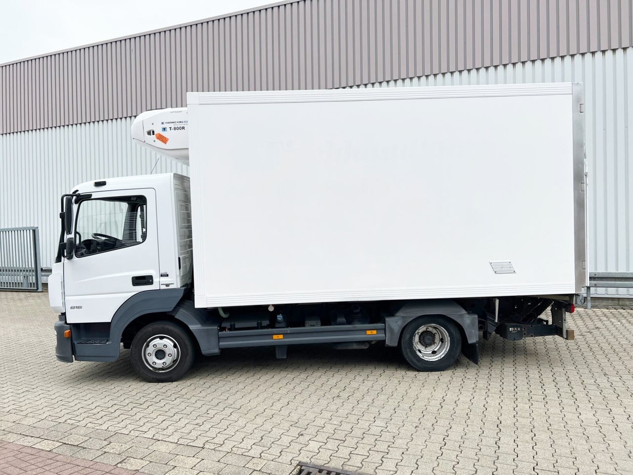 Mercedes-Benz Atego 816 L 4x2 Atego 816 L 4x2, Kühlkoffer, ThermoKing, LBW BÄR - Камион: слика 5 Mercedes-Benz Atego 816 L 4x2 Atego 816 L 4x2, Kühlkoffer, ThermoKing, LBW BÄR - Камион: слика 5