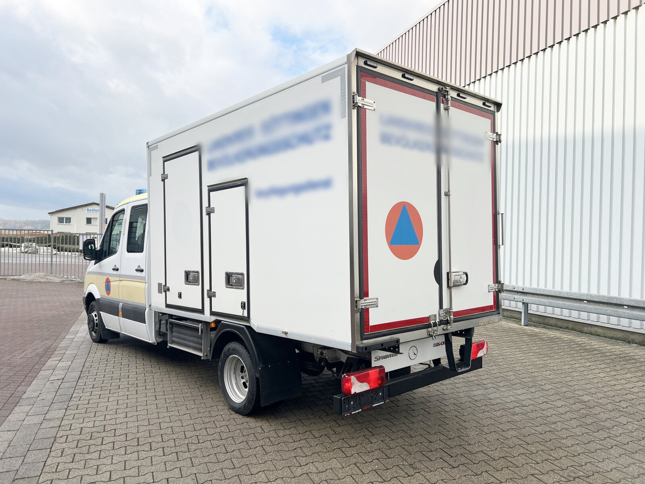 Камион Mercedes-Benz Sprinter 515 4x2 Doka Sprinter 515 4x2 Doka, Kühlkoffer: слика 10