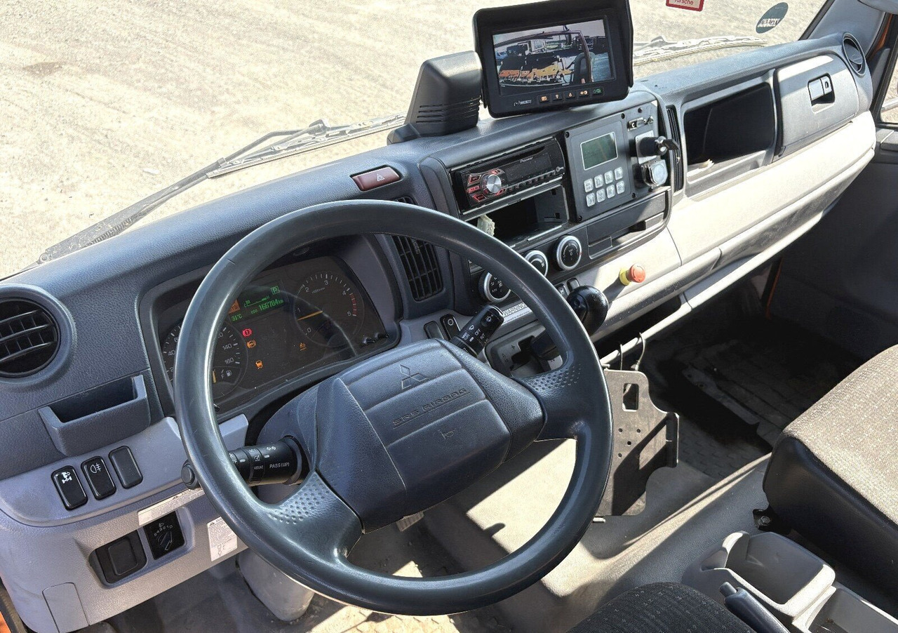 Mitsubishi Fuso 7C18 4x2 Fuso 7C18 4x2, Zöller Micro XL 7, Zöller Schüttung - Камион: слика 5 Mitsubishi Fuso 7C18 4x2 Fuso 7C18 4x2, Zöller Micro XL 7, Zöller Schüttung - Камион: слика 5