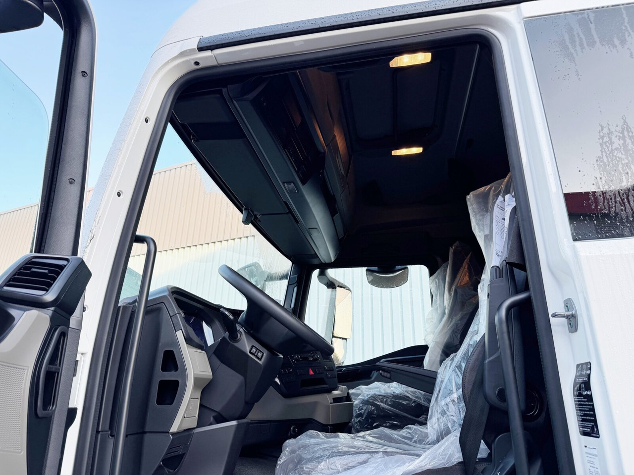MAN TGS 18.480 BL 4x2 TGS 18.480 BL 4x2, 14x VORHANDEN! - Камион влекач: слика 2 MAN TGS 18.480 BL 4x2 TGS 18.480 BL 4x2, 14x VORHANDEN! - Камион влекач: слика 2