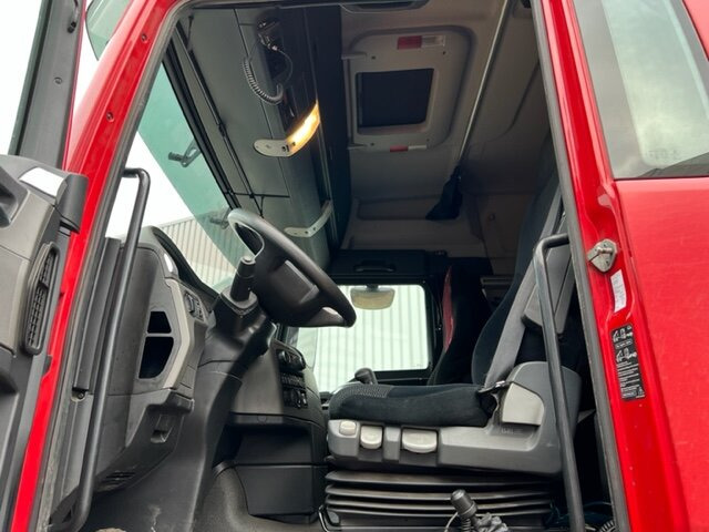 MAN TGX 18.440 4x4H BL TGX 18.440 4x4H BL, HydroDrive, SZM - Камион влекач: слика 3 MAN TGX 18.440 4x4H BL TGX 18.440 4x4H BL, HydroDrive, SZM - Камион влекач: слика 3