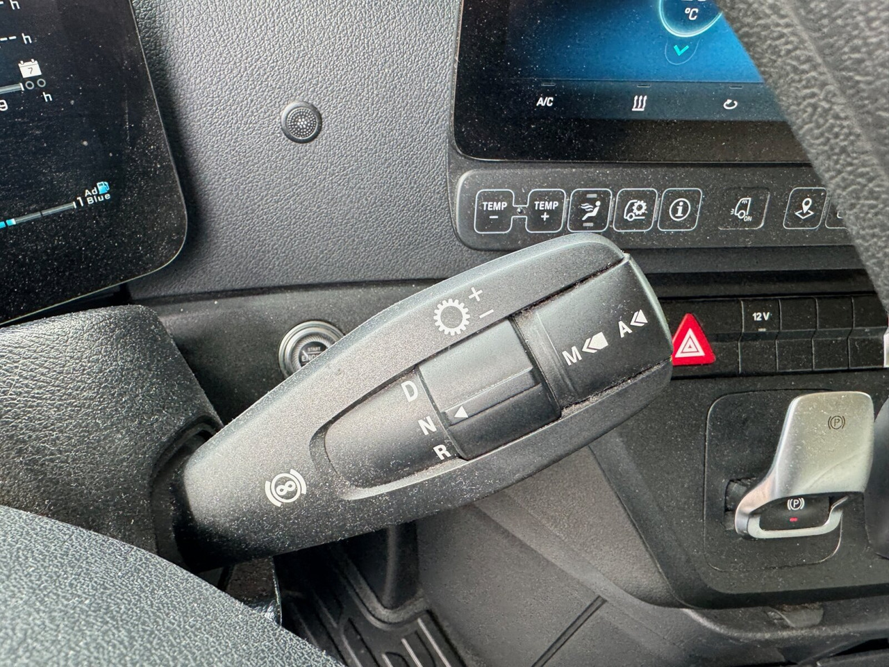 Камион влекач Mercedes-Benz Actros 1848 LS 4x2 Actros 1848 LS 4x2, Vollumer ,Retarder: слика 13 Камион влекач Mercedes-Benz Actros 1848 LS 4x2 Actros 1848 LS 4x2, Vollumer ,Retarder: слика 13