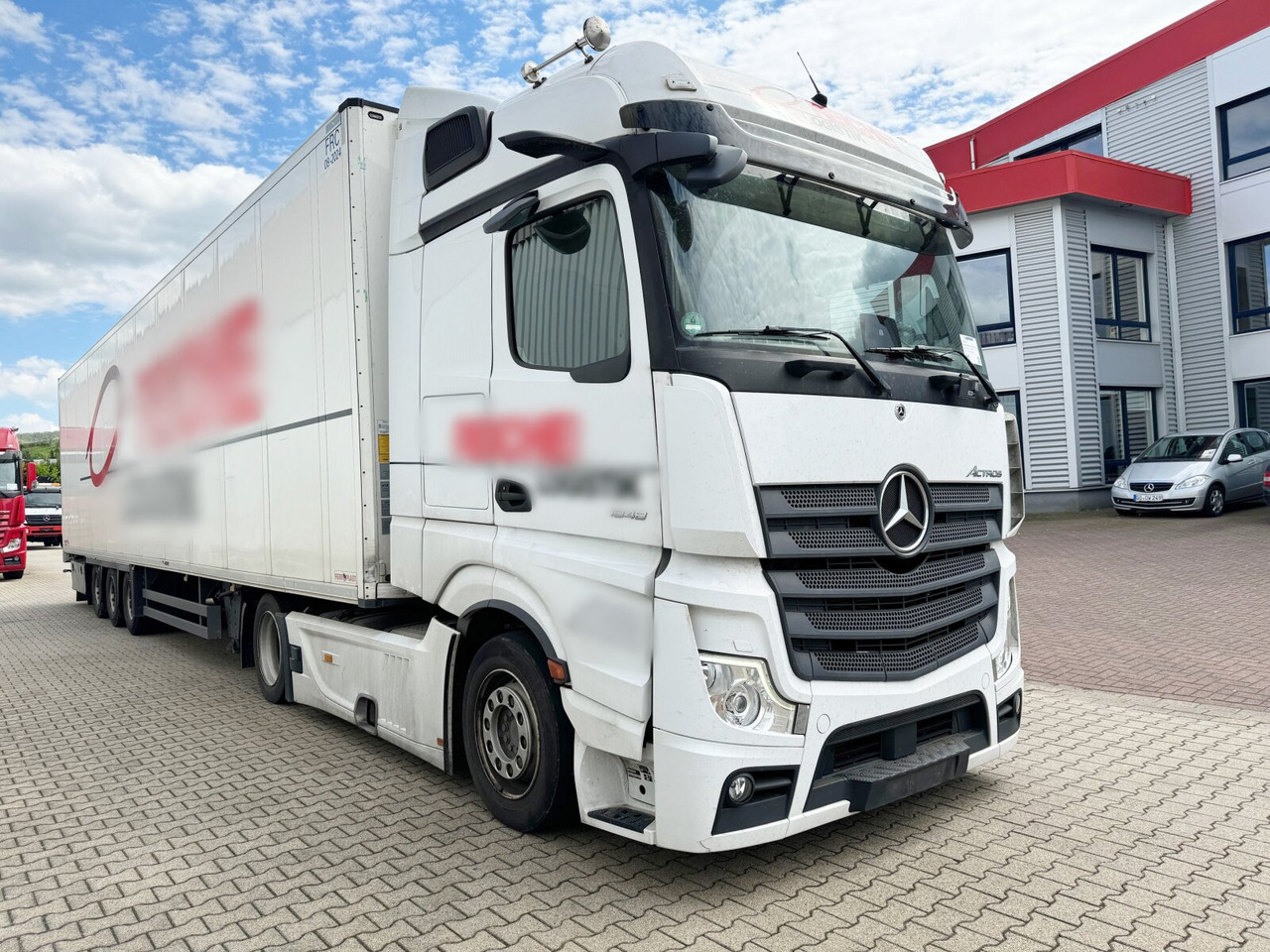 Камион влекач Mercedes-Benz Actros 1848 LS 4x2 Actros 1848 LS 4x2, Vollumer ,Retarder: слика 9 Камион влекач Mercedes-Benz Actros 1848 LS 4x2 Actros 1848 LS 4x2, Vollumer ,Retarder: слика 9