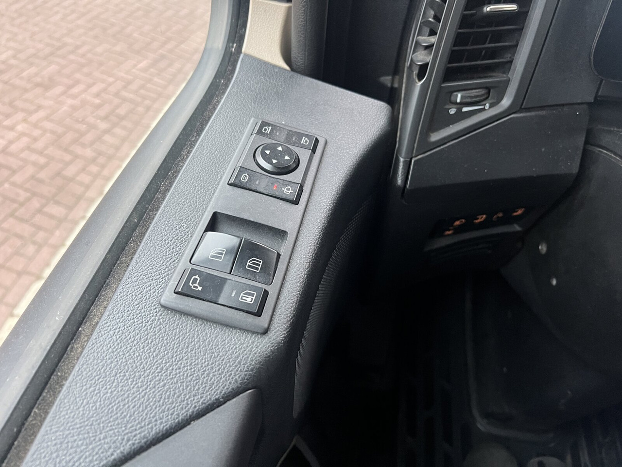 Камион влекач Mercedes-Benz Actros 1848 LS 4x2 Actros 1848 LS 4x2, Volumer, Retarder: слика 8