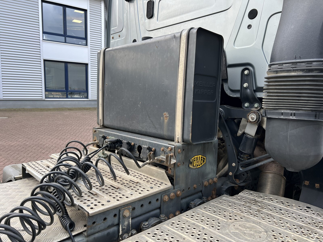 Mercedes-Benz Arocs 2651 LS 6x4 Arocs 2651 LS 6x4, Retarder, StreamSpace, Hydraulik - Камион влекач: слика 4 Mercedes-Benz Arocs 2651 LS 6x4 Arocs 2651 LS 6x4, Retarder, StreamSpace, Hydraulik - Камион влекач: слика 4