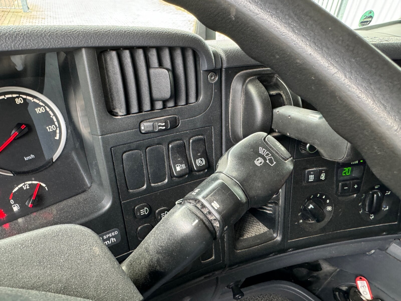 Scania G410 4x2 G410 4x2, Retarder - Камион влекач: слика 5 Scania G410 4x2 G410 4x2, Retarder - Камион влекач: слика 5