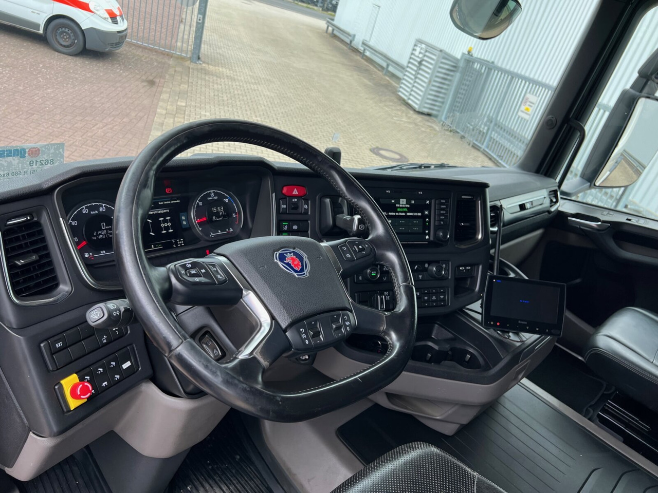 Scania R 580 6x4 R 580 6x4, V8-Motor, Kipphydraulik, Retarder, 66t - Камион влекач: слика 3 Scania R 580 6x4 R 580 6x4, V8-Motor, Kipphydraulik, Retarder, 66t - Камион влекач: слика 3