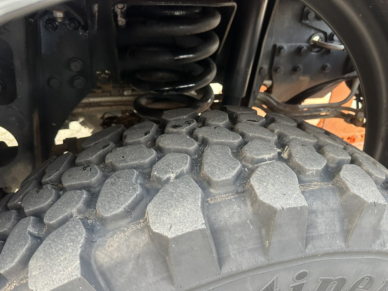 Unimog U300 405/10 4x4 U300 405/10 4x4, Kommunalhydraulik, Frontzapfwelle, Kipper - Комбе: слика 4 Unimog U300 405/10 4x4 U300 405/10 4x4, Kommunalhydraulik, Frontzapfwelle, Kipper - Комбе: слика 4