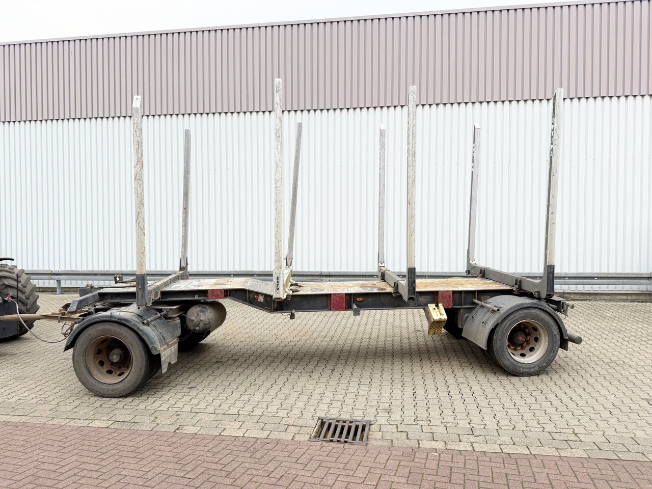 L18/63e L18/63e - Приколка за дрва: слика 3 L18/63e L18/63e - Приколка за дрва: слика 3