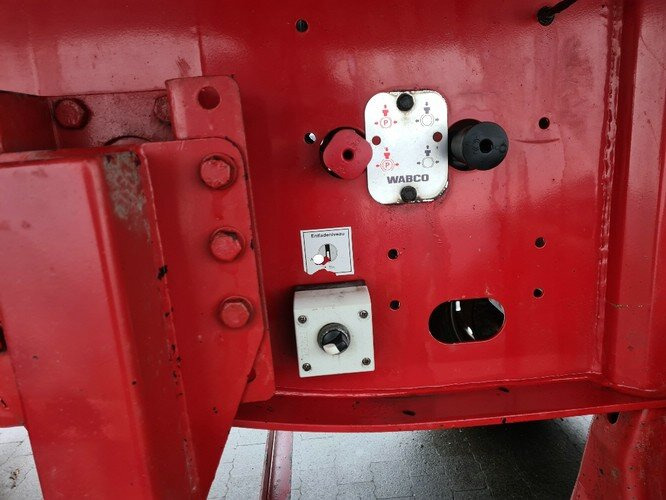 Langendorf SKA 24/31 Langendorf SKA 24/31, Thermo Kastenalumulde 25 cbm, - Кипер полуприколка: слика 2 Langendorf SKA 24/31 Langendorf SKA 24/31, Thermo Kastenalumulde 25 cbm, - Кипер полуприколка: слика 2