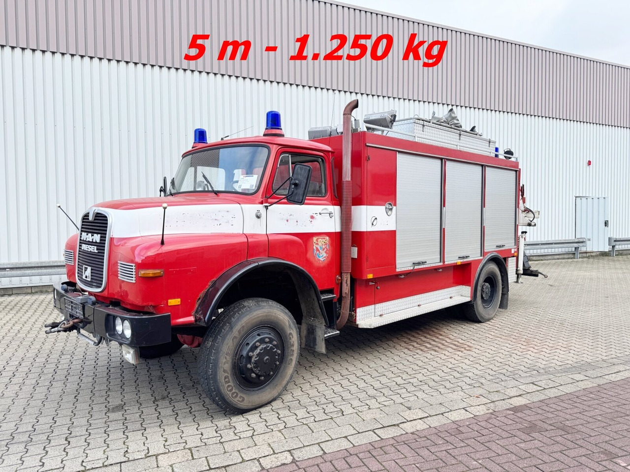 MAN 16.168 HAK 4x4 16.168 HAK 4x4, Seilwinde, Heckkran Hiab 650/1 - Амбулантно возило: слика 1 MAN 16.168 HAK 4x4 16.168 HAK 4x4, Seilwinde, Heckkran Hiab 650/1 - Амбулантно возило: слика 1