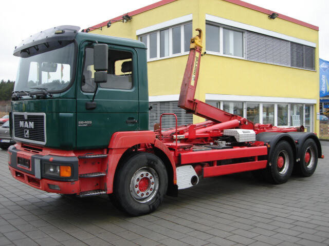 MAN E69 26.403 26.403 6x2, Marrell 26.70, AHK - Камион со кука за подигање: слика 1 MAN E69 26.403 26.403 6x2, Marrell 26.70, AHK - Камион со кука за подигање: слика 1