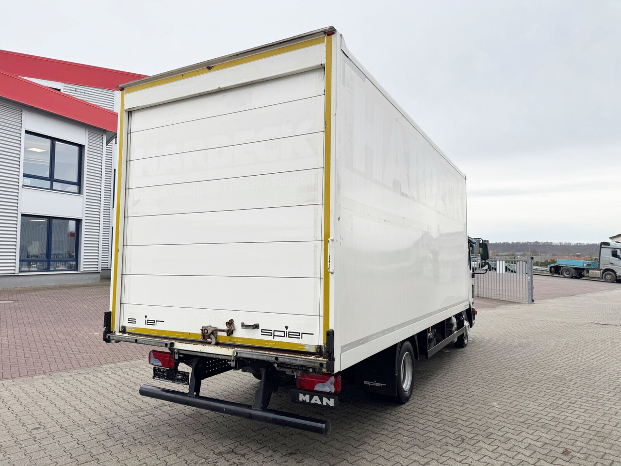 Лизинг на MAN TGL 8.150 4x2 BL TGL 8.150 4x2 BL, Möbelkoffer mit Rolltor MAN TGL 8.150 4x2 BL TGL 8.150 4x2 BL, Möbelkoffer mit Rolltor: слика 8