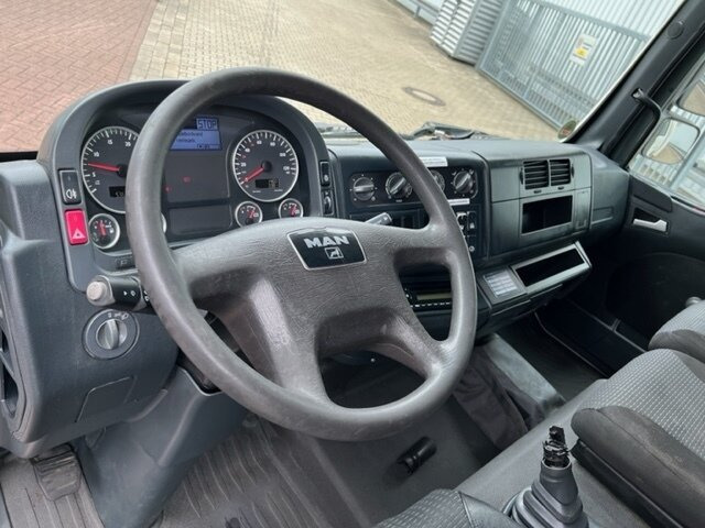 MAN TGL 8.180 4x2 BL TGL 8.180 4x2 BL mit MBB LBW - Камион сандучар: слика 4 MAN TGL 8.180 4x2 BL TGL 8.180 4x2 BL mit MBB LBW - Камион сандучар: слика 4