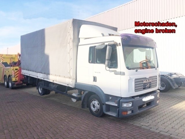 MAN TGL 8.210 BL 4x2 TGL 8.210 BL 4x2 mit LBW, Motorschaden! - Камион со церада: слика 1 MAN TGL 8.210 BL 4x2 TGL 8.210 BL 4x2 mit LBW, Motorschaden! - Камион со церада: слика 1