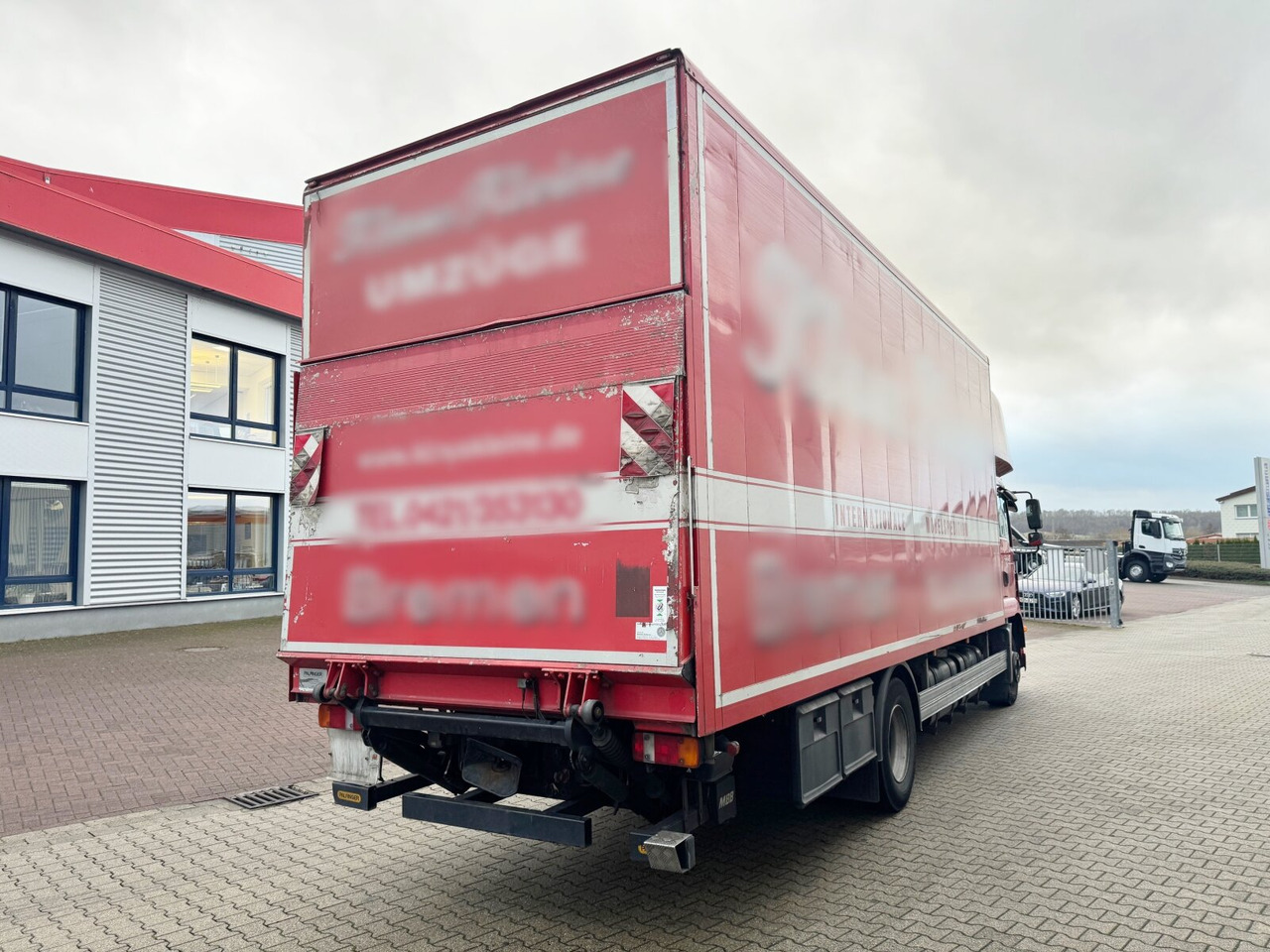 Камион сандучар MAN TGM 15.290 4x2 LL TGM 15.290 4x2 LL, Topsleeper, LBW MBB, Möbelkoffer: слика 10