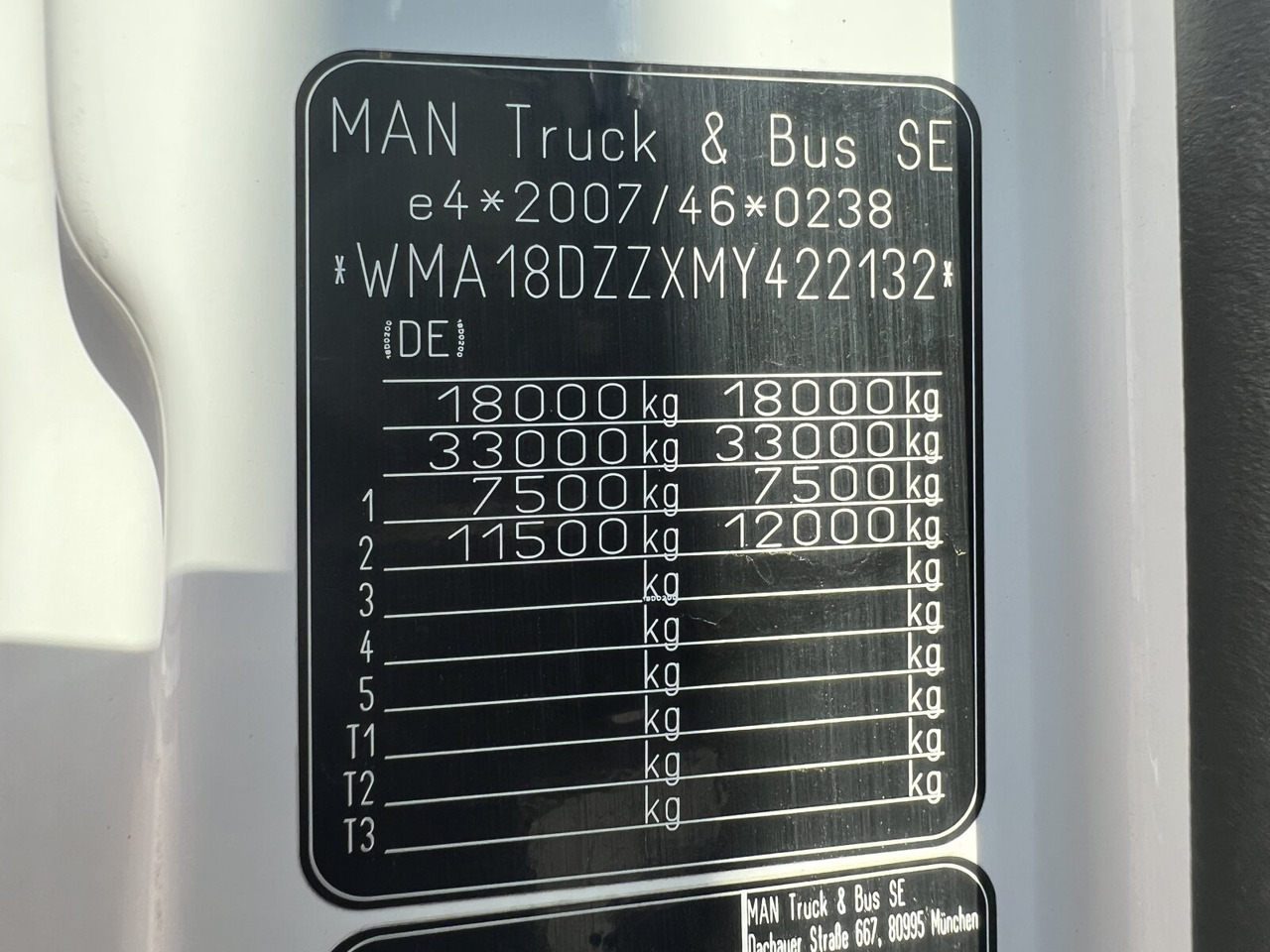 MAN TGM 18.320 4x2 BL TGM 18.320 4x2 BL, Hiab Tele-Absetzanlage, Funk - Камион за подигање контејнери: слика 3 MAN TGM 18.320 4x2 BL TGM 18.320 4x2 BL, Hiab Tele-Absetzanlage, Funk - Камион за подигање контејнери: слика 3