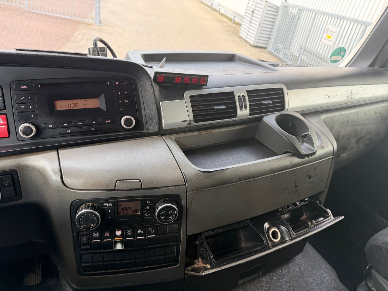 MAN TGS 18.360 4X2 BL TGS 18.360 4X2 BL, Hyva 10.45 S, Teleskopabrollanlage - Камион со кука за подигање: слика 5 MAN TGS 18.360 4X2 BL TGS 18.360 4X2 BL, Hyva 10.45 S, Teleskopabrollanlage - Камион со кука за подигање: слика 5