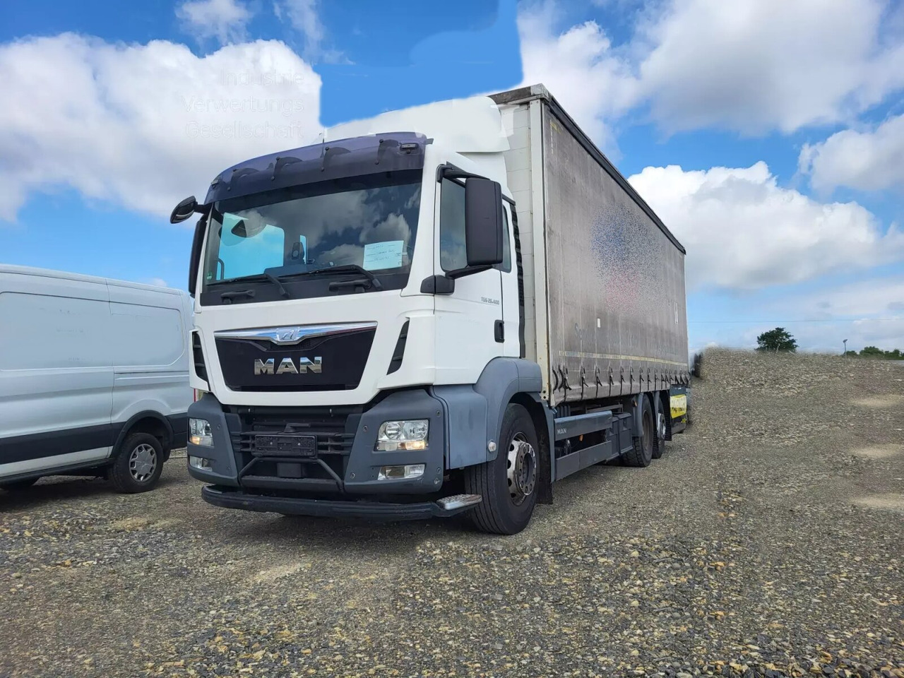 MAN TGS 26.400 6x2-4 LL TGS 26.400 6x2-4 LL, Lenk-/Lift, - Камион со платформа, Камион со кран: слика 1 MAN TGS 26.400 6x2-4 LL TGS 26.400 6x2-4 LL, Lenk-/Lift, - Камион со платформа, Камион со кран: слика 1