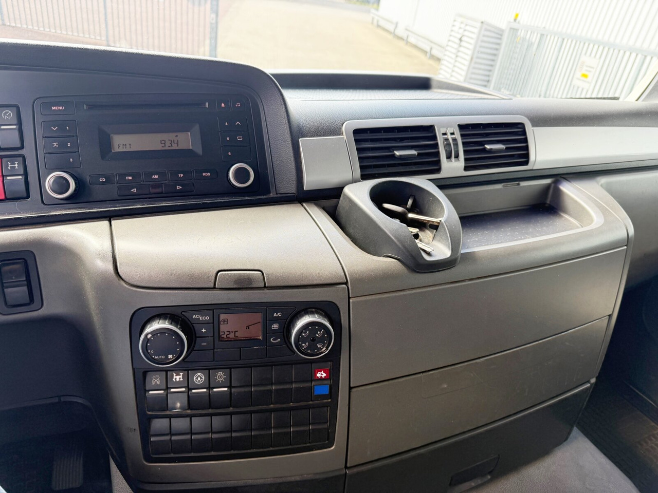 MAN TGS 26.400 6x4 BB TGS 26.400 6x4 BB - Кипер: слика 4 MAN TGS 26.400 6x4 BB TGS 26.400 6x4 BB - Кипер: слика 4