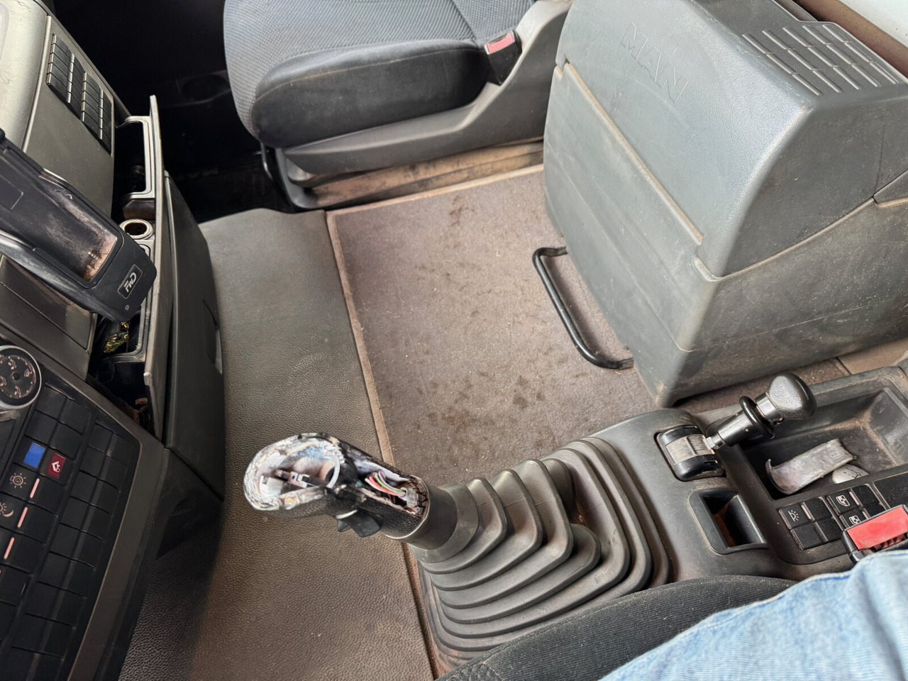 MAN TGS 26.440 6x4 BB TGS 26.440 6x4 BB, Meiller Schub-Knick - Камион со кука за подигање: слика 4 MAN TGS 26.440 6x4 BB TGS 26.440 6x4 BB, Meiller Schub-Knick - Камион со кука за подигање: слика 4