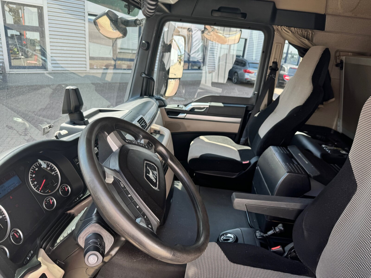 MAN TGS 26.500 6X4H-4 BL TGS 26.500 6X4H-4 BL, PriTarder, HydroDrive, Lenk-/Lift, Heckkran Epsilon M13Z83 - Камион за дрва, Камион со кран: слика 4 MAN TGS 26.500 6X4H-4 BL TGS 26.500 6X4H-4 BL, PriTarder, HydroDrive, Lenk-/Lift, Heckkran Epsilon M13Z83 - Камион за дрва, Камион со кран: слика 4
