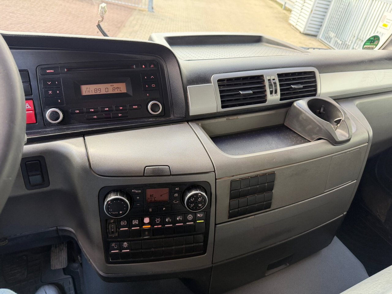 MAN TGS 26.540 6x4 BL TGS 26.540 6x4 BL, Intarder, Bordmatik - Кипер: слика 5 MAN TGS 26.540 6x4 BL TGS 26.540 6x4 BL, Intarder, Bordmatik - Кипер: слика 5