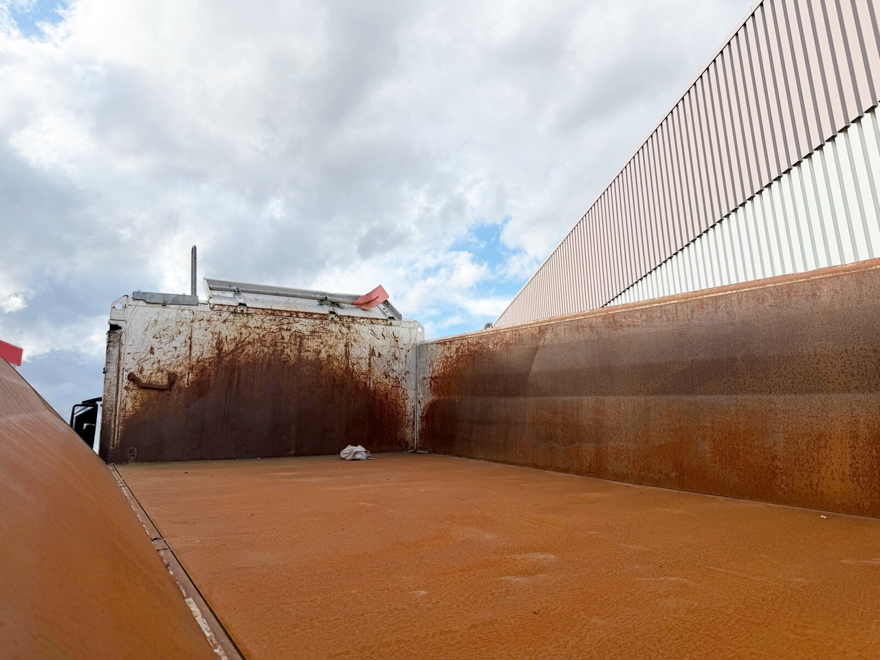 MAN TGS 26.540 6x4 BL TGS 26.540 6x4 BL, Intarder, Bordmatik - Кипер: слика 2 MAN TGS 26.540 6x4 BL TGS 26.540 6x4 BL, Intarder, Bordmatik - Кипер: слика 2