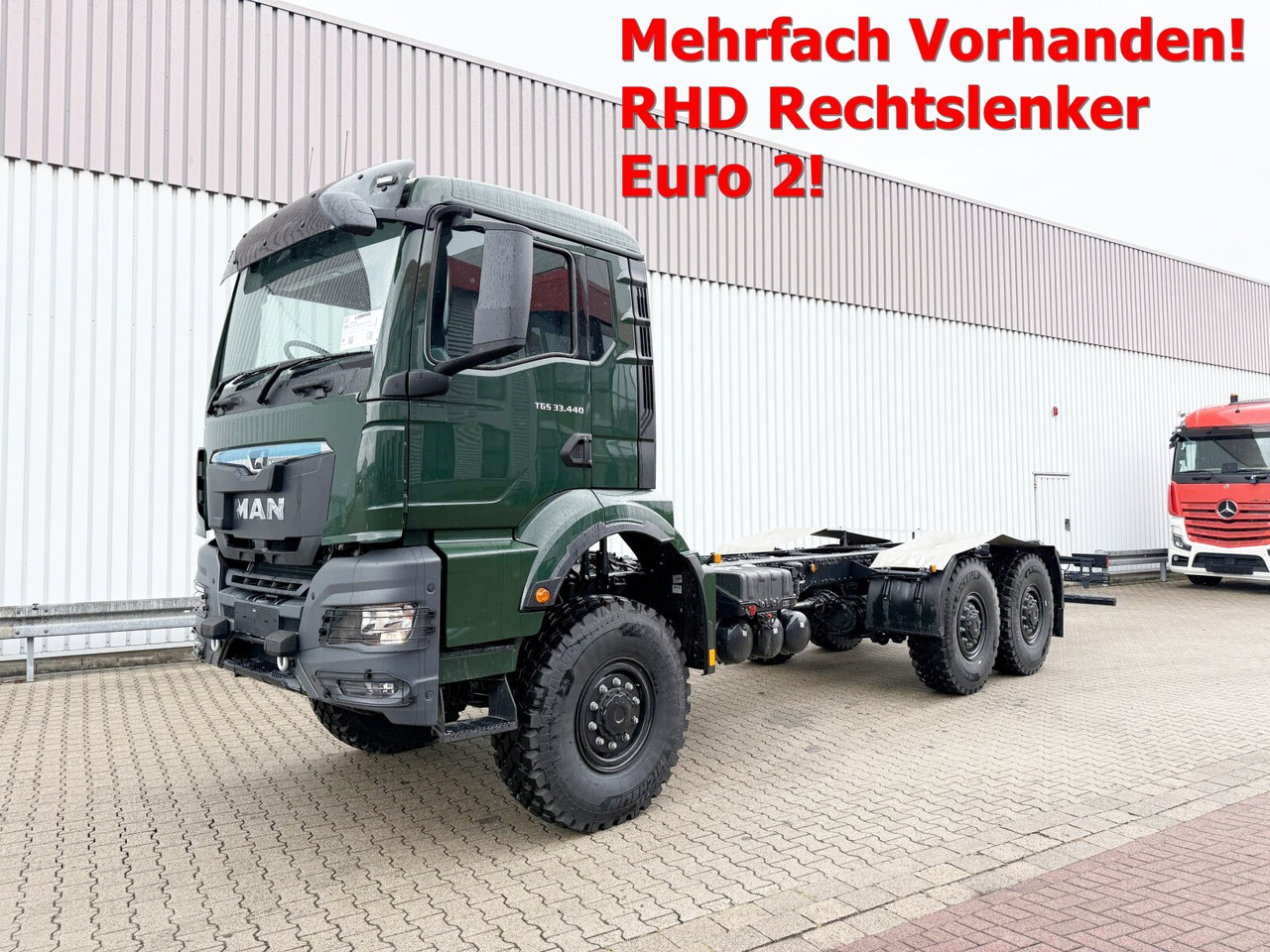 MAN TGS 33.440 6x6 BB CH RHD TGS 33.440 6x6 BB CH RHD, Euro2, Rechtslenker, Einzelbereifung - Камион со кабинска шасија: слика 1 MAN TGS 33.440 6x6 BB CH RHD TGS 33.440 6x6 BB CH RHD, Euro2, Rechtslenker, Einzelbereifung - Камион со кабинска шасија: слика 1